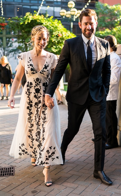 See All The Swoon Worthy Moments Between John Krasinski And Emily Blunt Over The Years